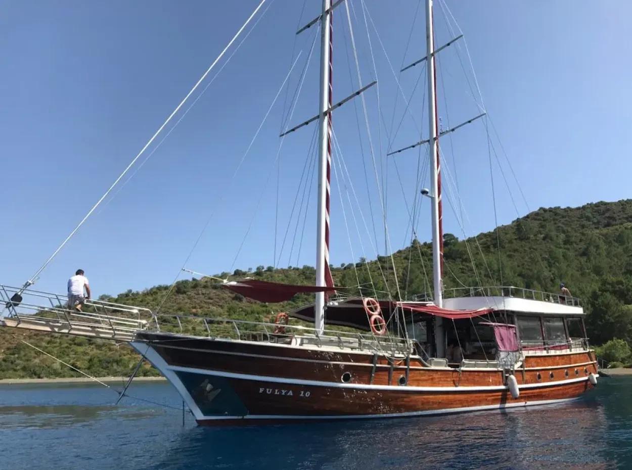 12 Adalar Tekne Turu