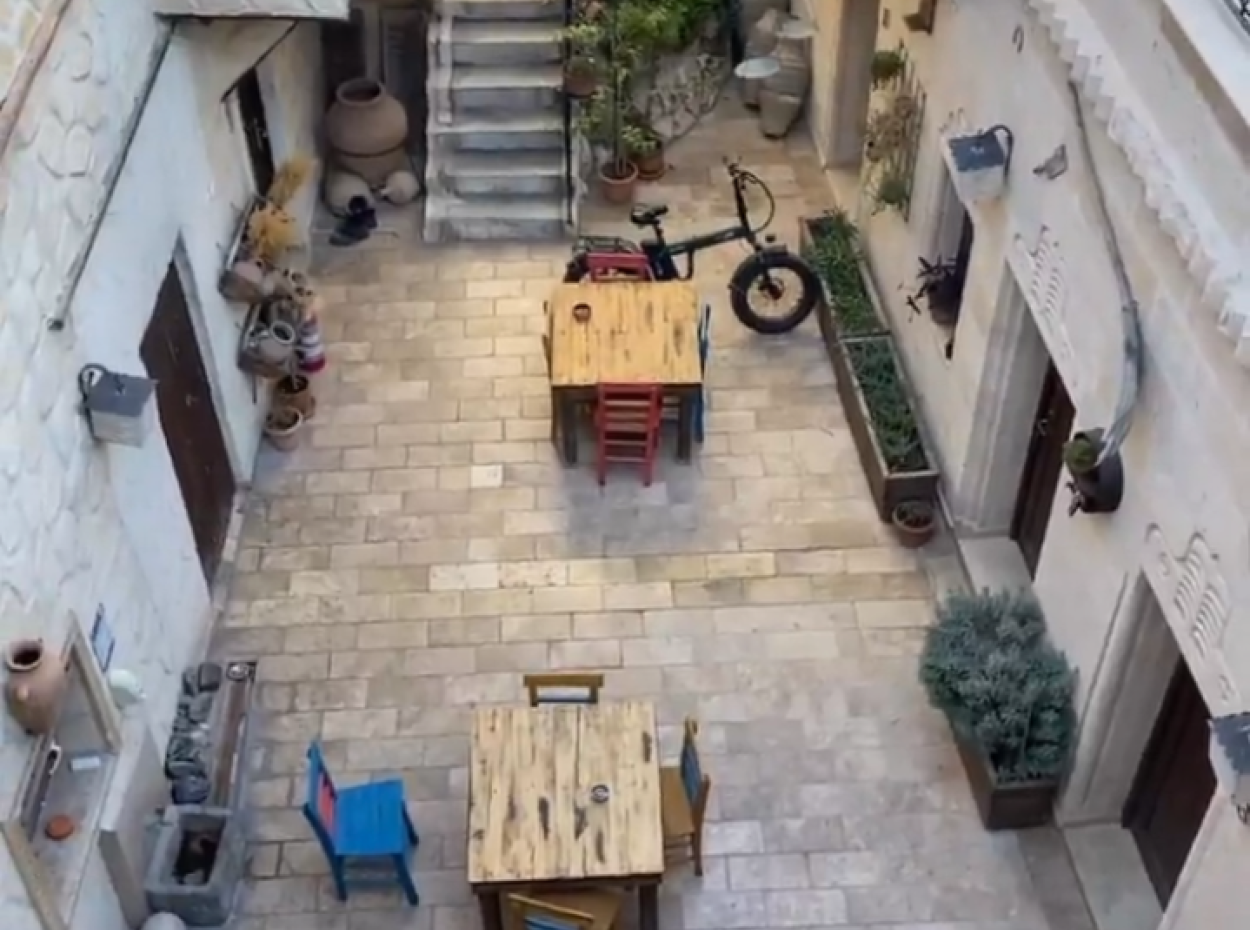 In Stone House (Çavuşin, Göreme)