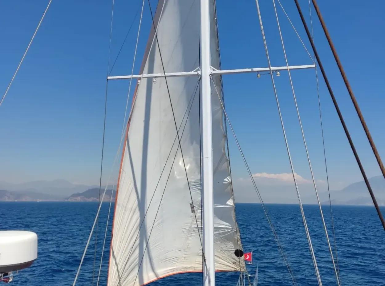 12 Adalar Tekne Turu