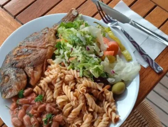 12 Adalar Tekne Turu